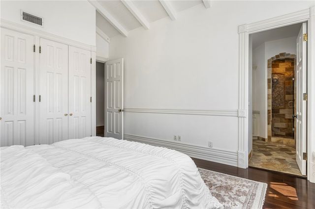 1919 Santa Ana, Costa Mesa, CA 92627