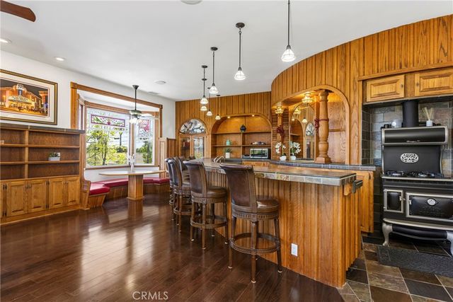 1919 Santa Ana, Costa Mesa, CA 92627