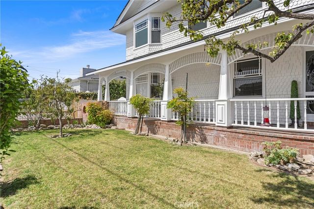 1919 Santa Ana, Costa Mesa, CA 92627