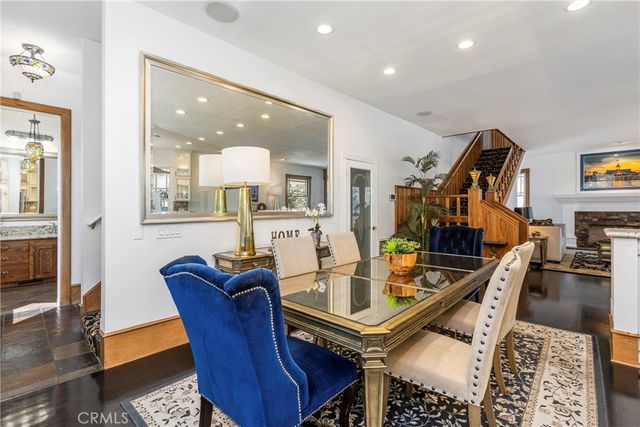 1919 Santa Ana, Costa Mesa, CA 92627