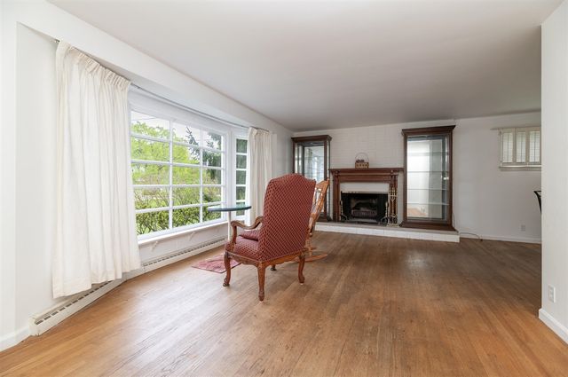 1734 Greenbriar Drive, Portage, MI 49024