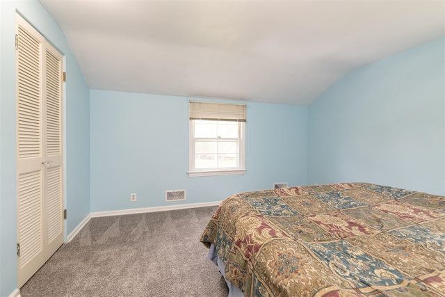 1734 Greenbriar Drive, Portage, MI 49024