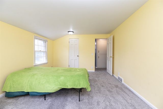 1734 Greenbriar Drive, Portage, MI 49024
