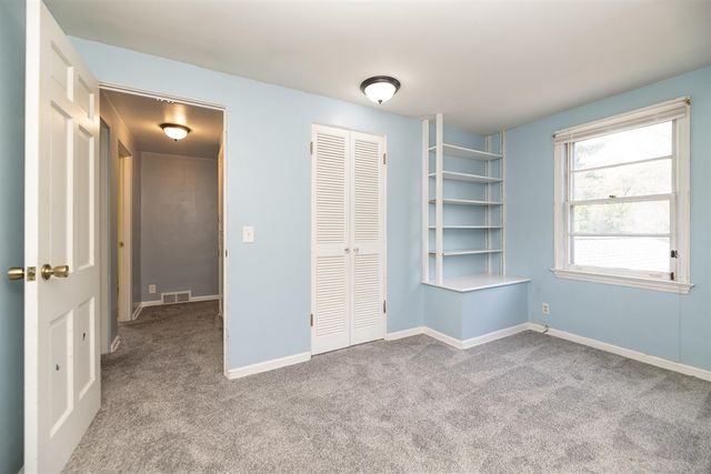 1734 Greenbriar Drive, Portage, MI 49024