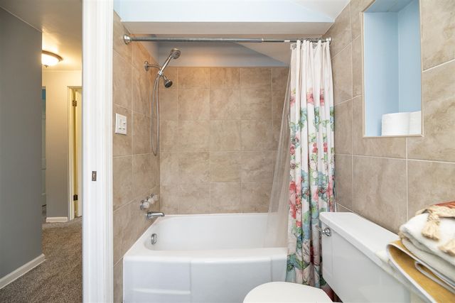 1734 Greenbriar Drive, Portage, MI 49024
