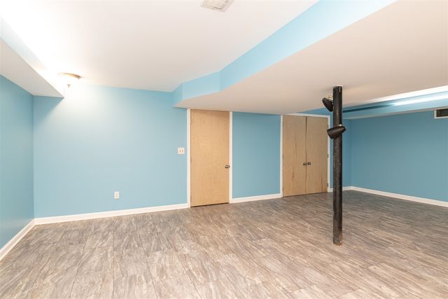 1734 Greenbriar Drive, Portage, MI 49024