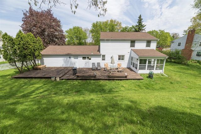 1734 Greenbriar Drive, Portage, MI 49024