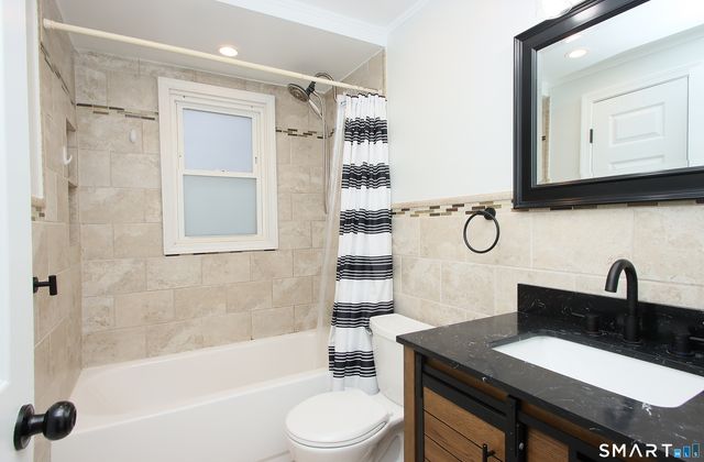 46 Vance Road, Bristol, CT 06010