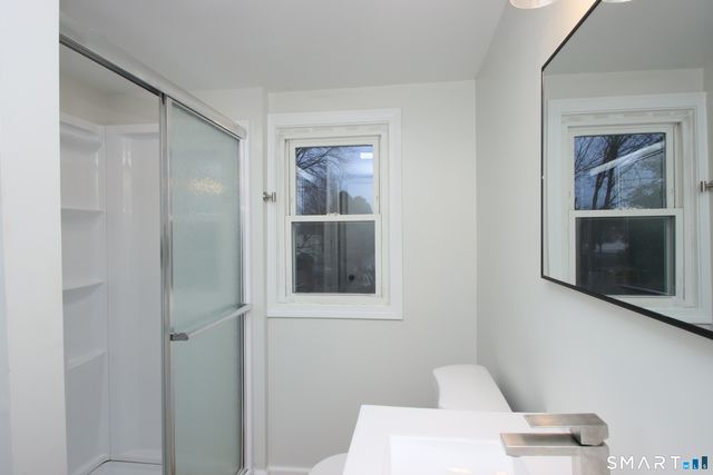 46 Vance Road, Bristol, CT 06010