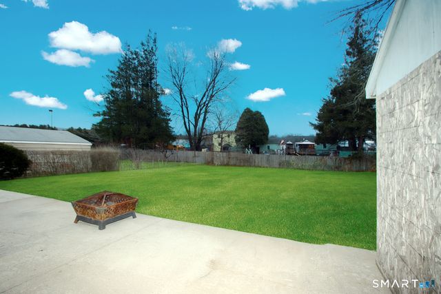 46 Vance Road, Bristol, CT 06010