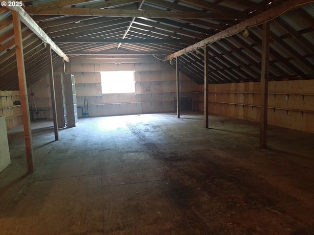 MAY CREEK Rd, Days Creek, OR 97429