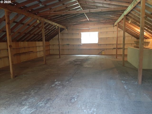 MAY CREEK Rd, Days Creek, OR 97429