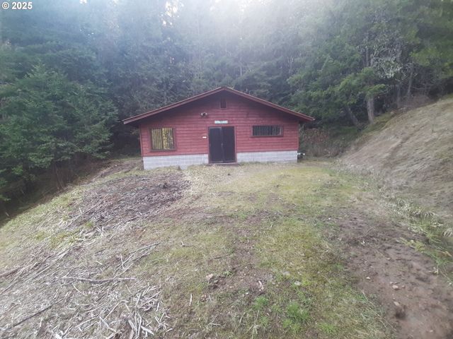 MAY CREEK Rd, Days Creek, OR 97429