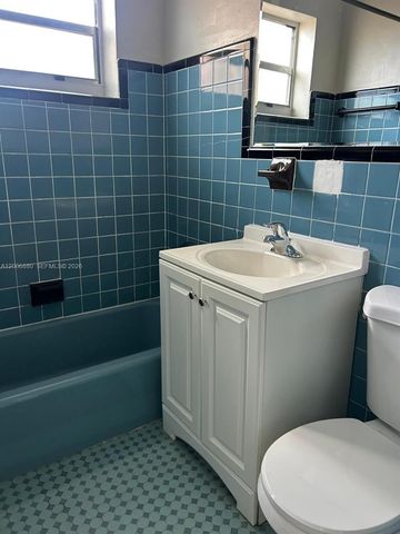 1743 NW 15th St 1743, Miami, FL 33125