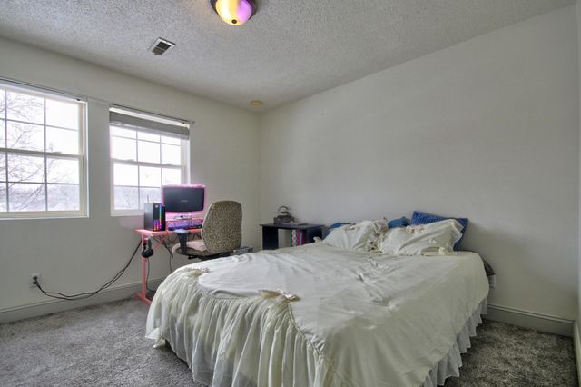 604 Valley Court, London, KY 40741