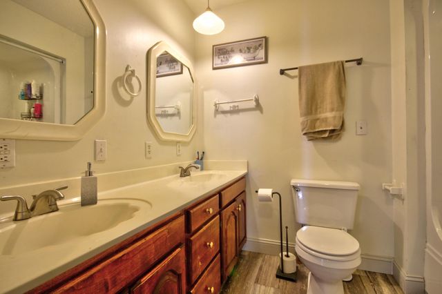 604 Valley Court, London, KY 40741