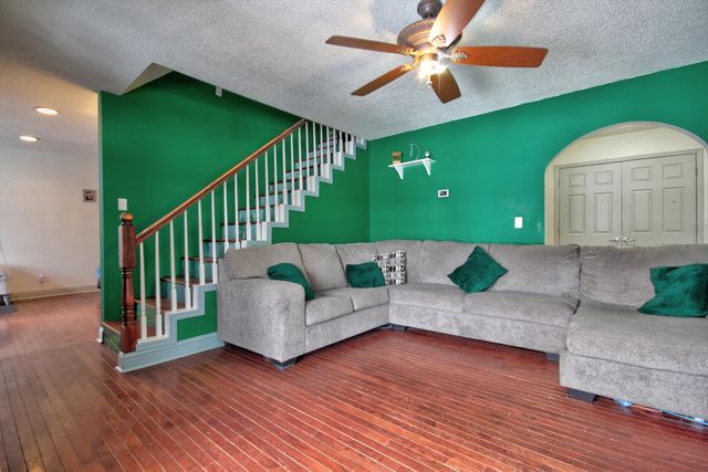 604 Valley Court, London, KY 40741