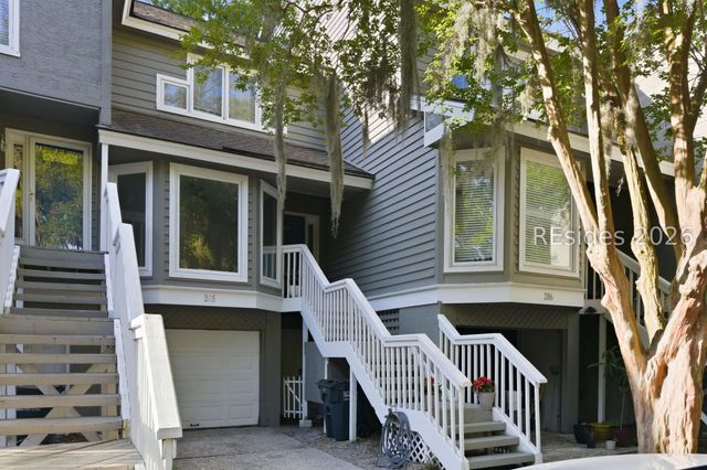 10 Yacht Cove Dr Apt 205, Hilton Head Island, SC 29928