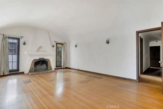 2320 Greenfield Avenue, Los Angeles, CA 90064