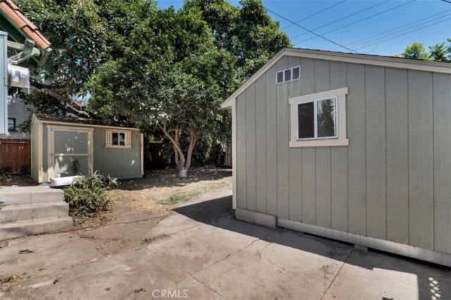 2320 Greenfield Avenue, Los Angeles, CA 90064