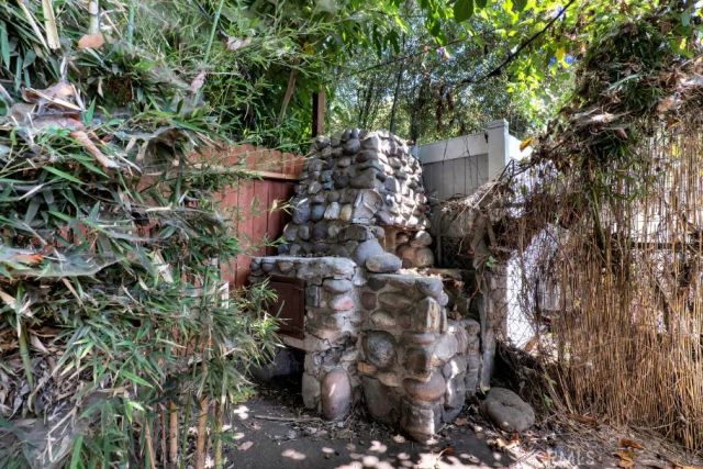 2320 Greenfield Avenue, Los Angeles, CA 90064