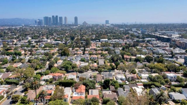 2320 Greenfield Avenue, Los Angeles, CA 90064