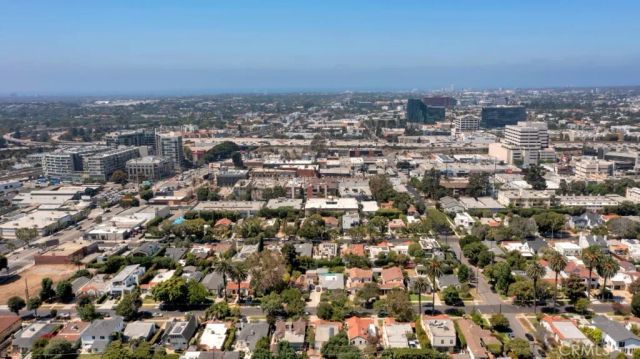 2320 Greenfield Avenue, Los Angeles, CA 90064