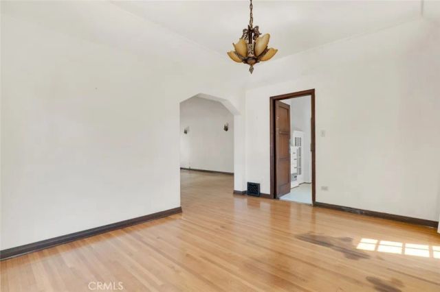 2320 Greenfield Avenue, Los Angeles, CA 90064