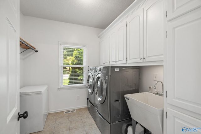 113 Dreger Avenue SE, Huntsville, AL 35801