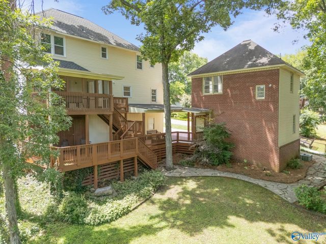 113 Dreger Avenue SE, Huntsville, AL 35801