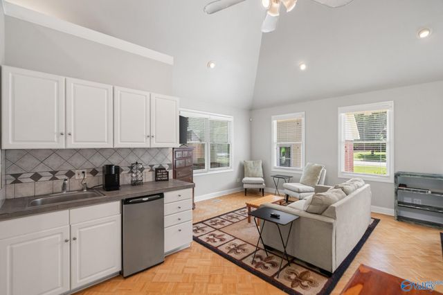 113 Dreger Avenue SE, Huntsville, AL 35801