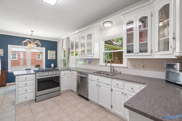 113 Dreger Avenue SE, Huntsville, AL 35801