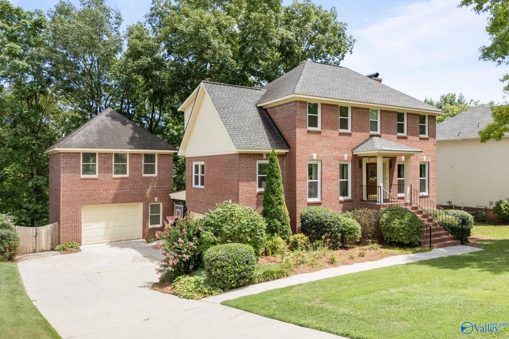 113 Dreger Avenue SE, Huntsville, AL 35801