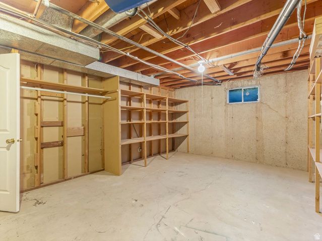 2388 W 10950 S, South Jordan, UT 84095