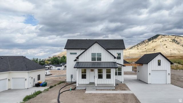 1153 E 160 N, Hyde Park, UT 84318
