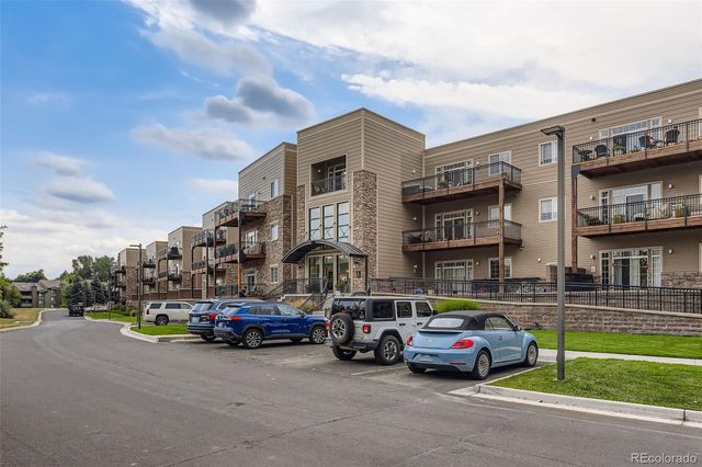 6000 W Floyd Avenue 104, Denver, CO 80227