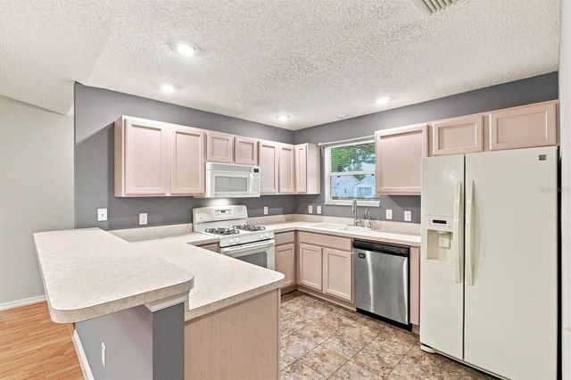 3565 IDLEWOOD LOOP, The Villages, FL 32162