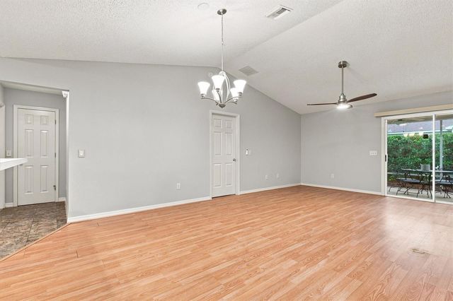 3565 IDLEWOOD LOOP, The Villages, FL 32162