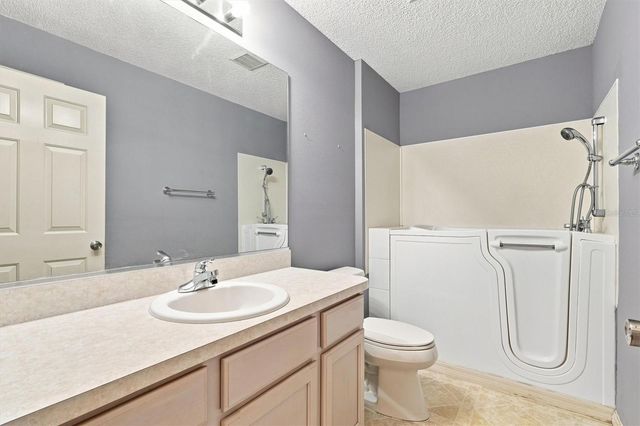 3565 IDLEWOOD LOOP, The Villages, FL 32162
