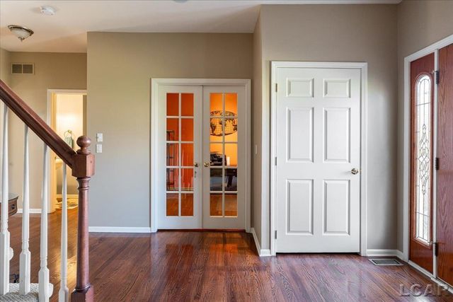 13000 Riviera Court, South Lyon, MI 48178