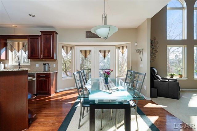 13000 Riviera Court, South Lyon, MI 48178