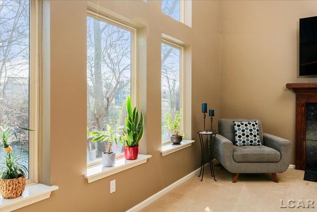 13000 Riviera Court, South Lyon, MI 48178