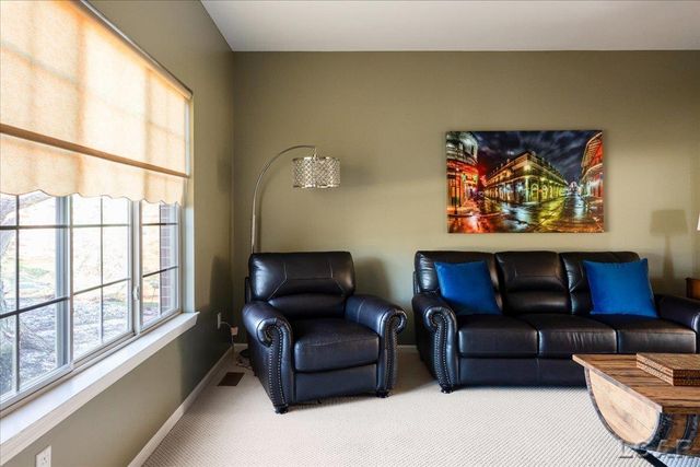 13000 Riviera Court, South Lyon, MI 48178