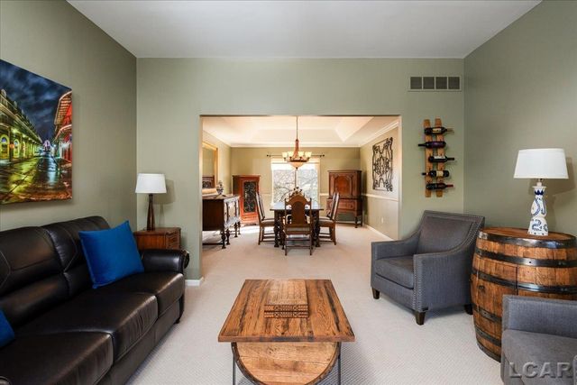 13000 Riviera Court, South Lyon, MI 48178