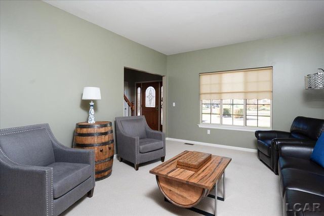 13000 Riviera Court, South Lyon, MI 48178