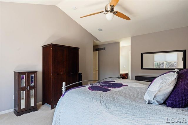 13000 Riviera Court, South Lyon, MI 48178