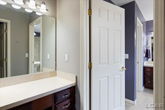 13000 Riviera Court, South Lyon, MI 48178