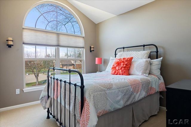 13000 Riviera Court, South Lyon, MI 48178