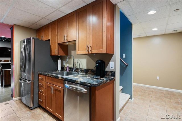 13000 Riviera Court, South Lyon, MI 48178