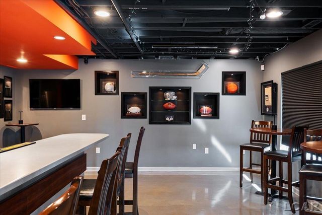 13000 Riviera Court, South Lyon, MI 48178